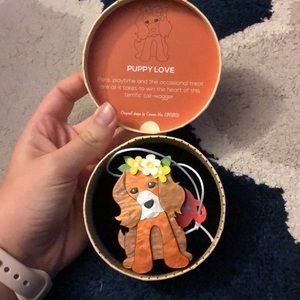 BNWT Erstwilder Puppy Love Brooch